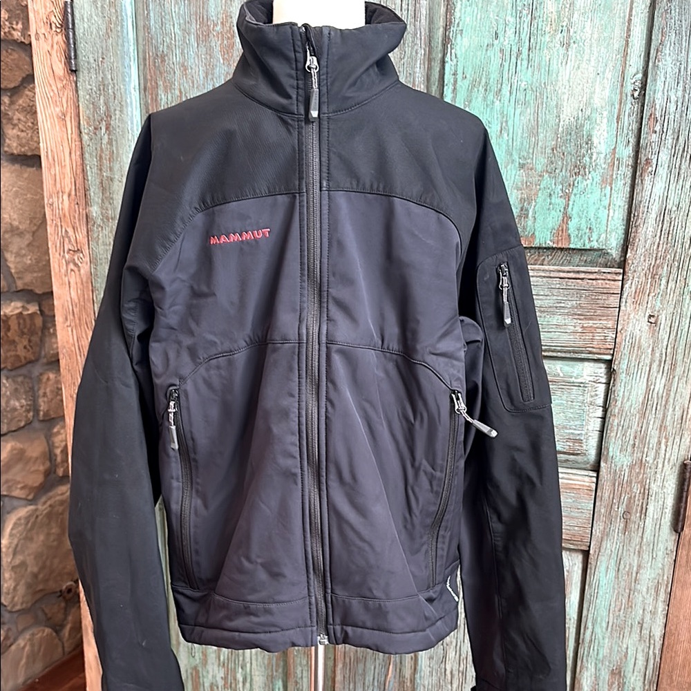 Mammut Black Softshell Jacket